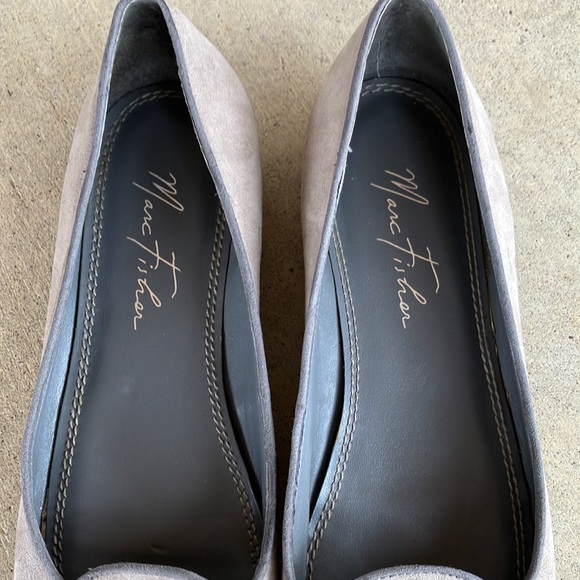 4/$20 Marc Fisher flats size 9 - Picture 2 of 6